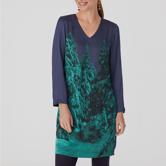 🌲Nice Things🌲 - Alpine Valley Digital Print Dress / Size M /US 6-8/ Navy - Picture 5 of 8